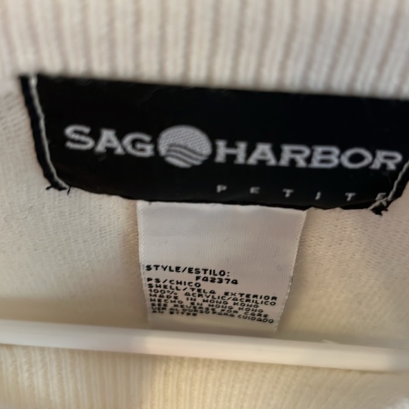 Vintage Crewneck Sweater - Picture 2 of 2